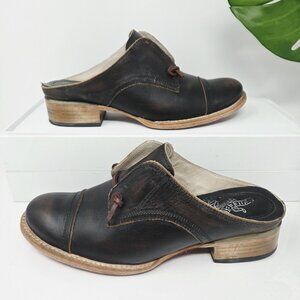 Freebird Malena Womens 9  Brown Leather Mule Clog Distressed Rustic Boho Western